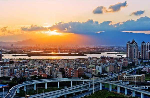 厦门城镇化健康状况排名全国第二 仅次于上海