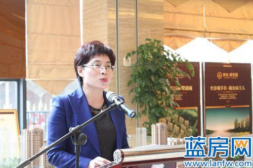 漳浦美伦房地产开发有限公司副总经理林明燕女士致辞
